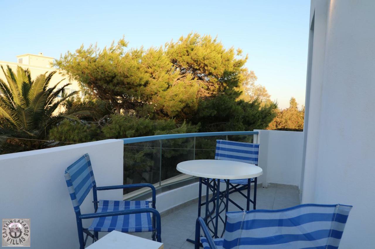 Located By The Sea One Beachfront Private Captain Lazaros Pool Villa With Loft In 750Sqm Spacious Private Plot-Jacuzzi-Sunrelax-Furnished Terace-Gazebo-Private Parking,Sleep 3 Adults And 2 Children, Just Steps From The Black Beach-Seaview Perissa  Dış mekan fotoğraf